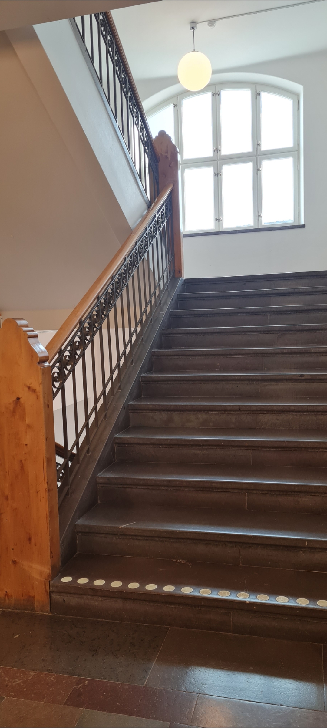 Trapprenovera inför bröllopet